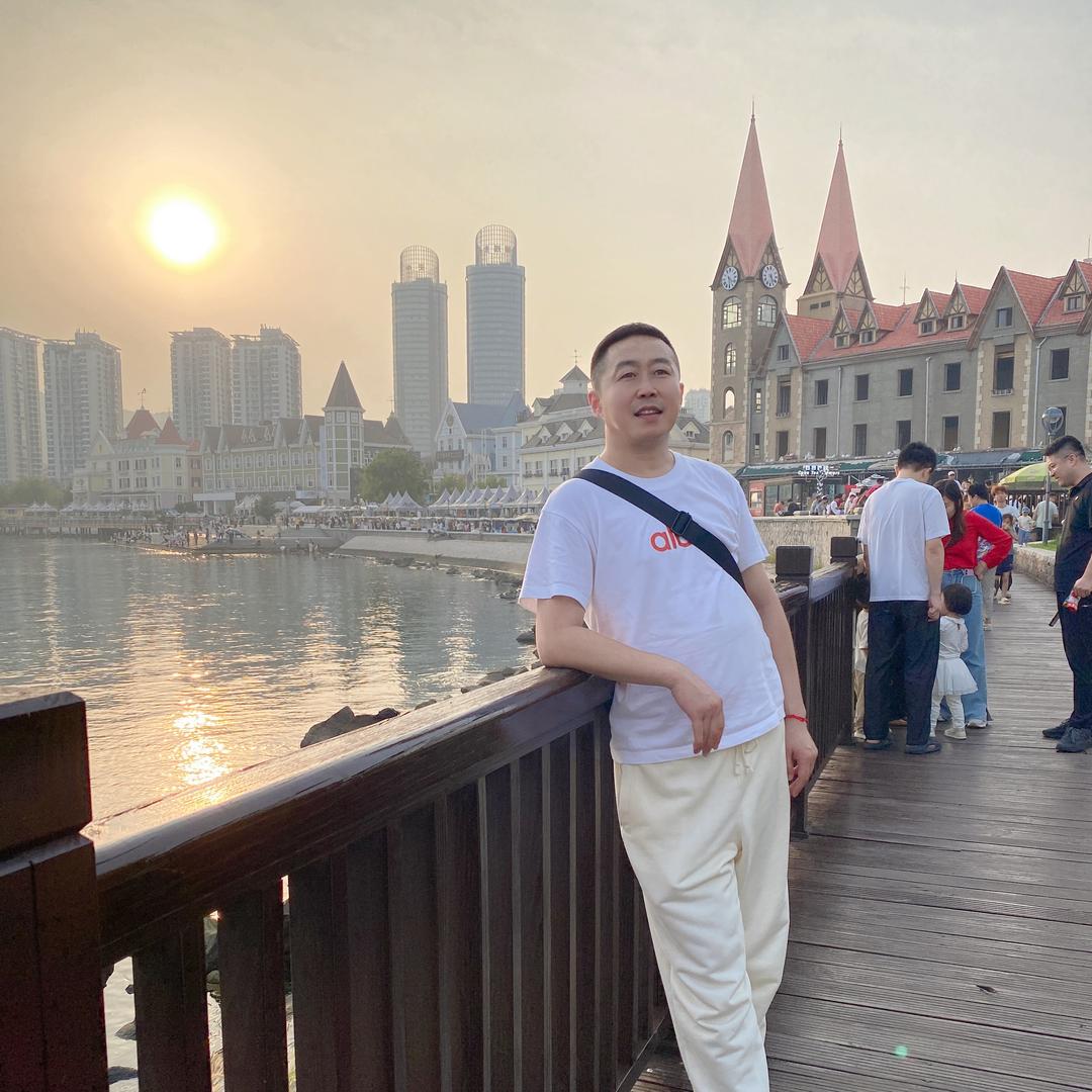 梁队（路虎团队）