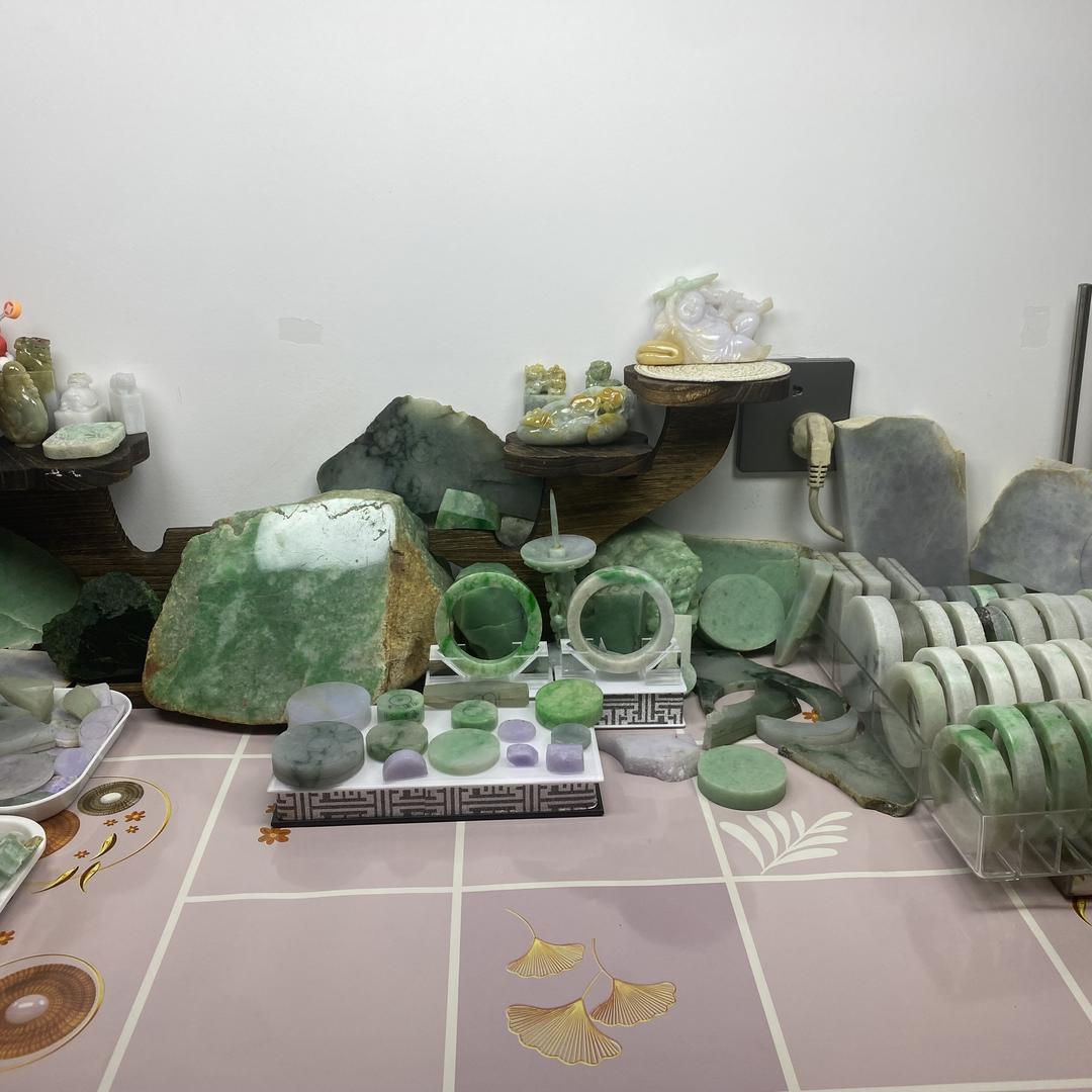 享购翡翠珠宝定制