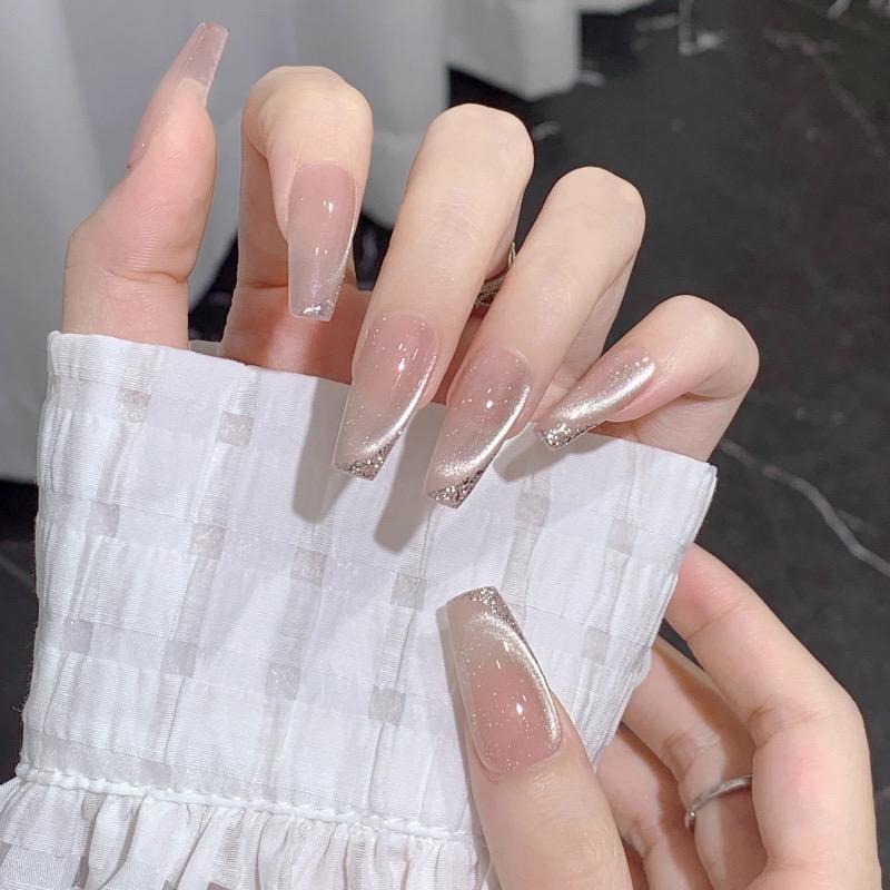 哇哦这是穿戴甲