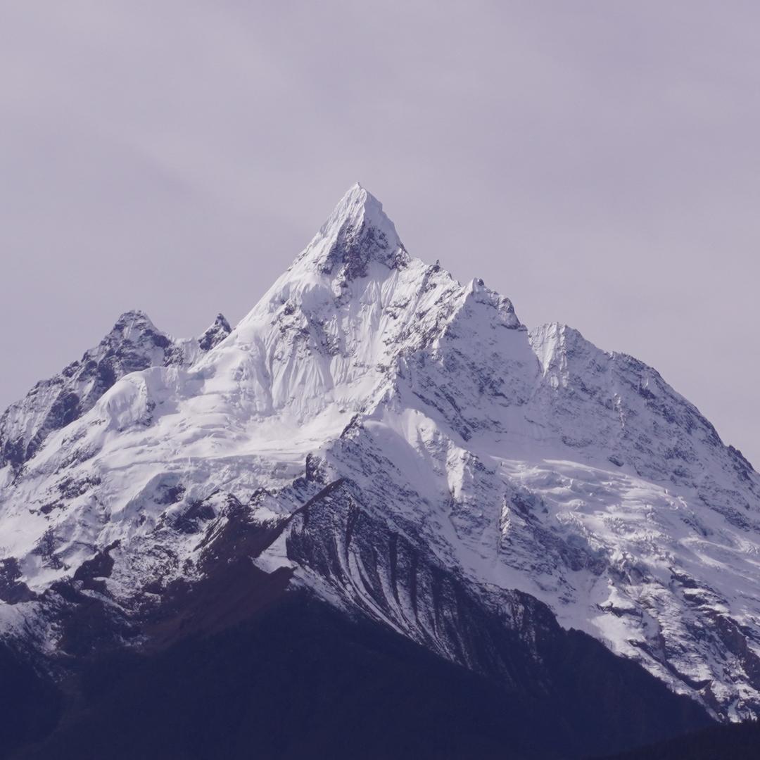 梅里雪山景区推荐官