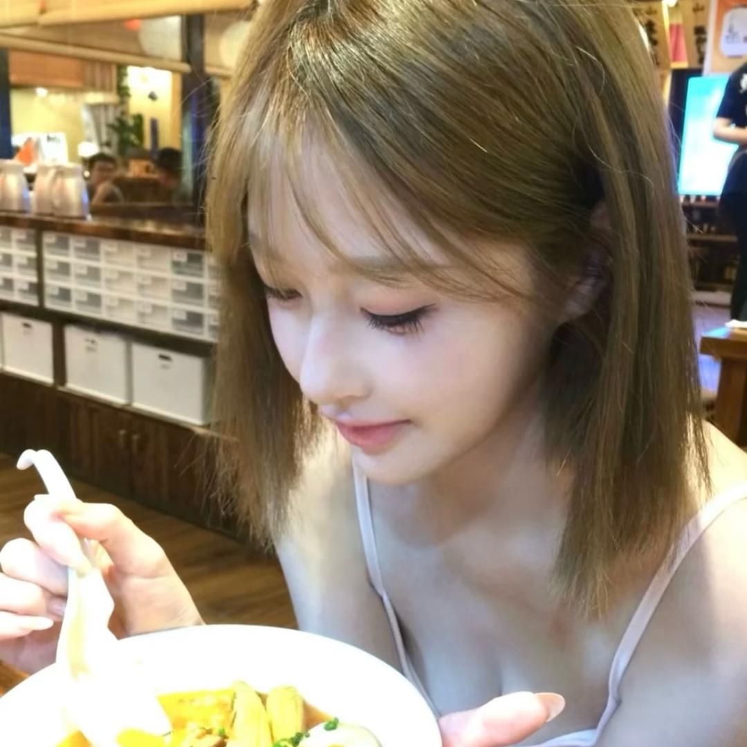 牙不齐.