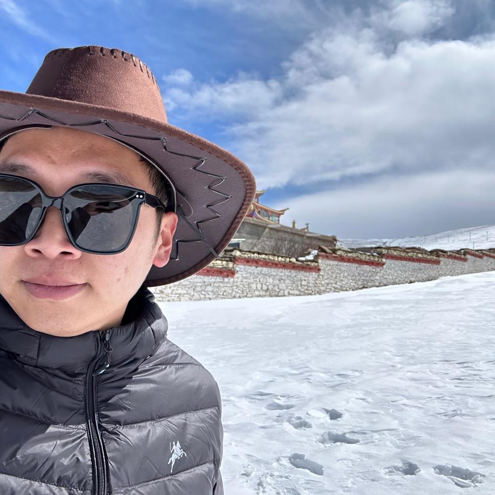 嗨喽啊——卢洋