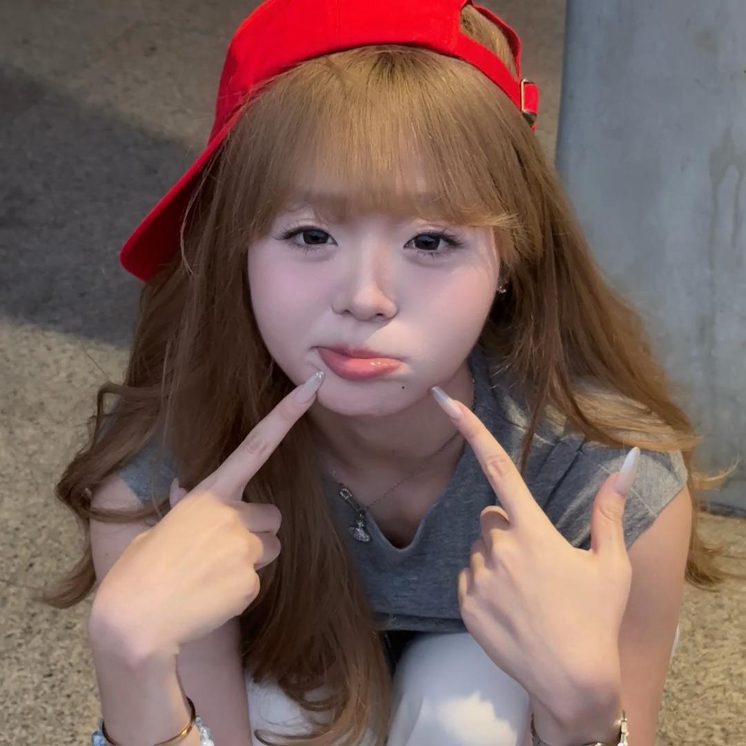卧蚕jiejie👁️