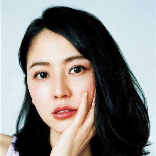 电电~