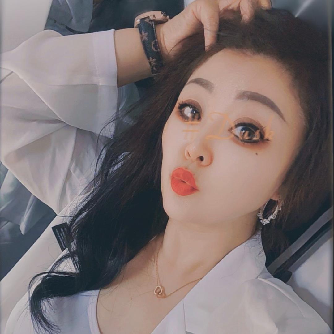 单只蝴蝶🦋