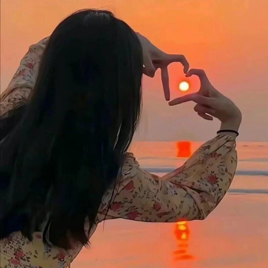 娜娜带你选年货。