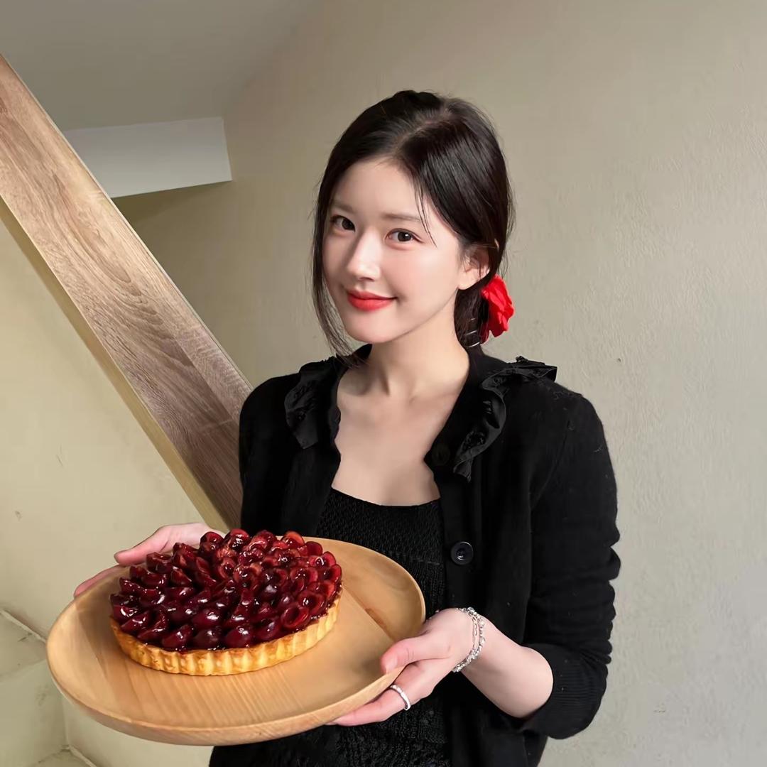 奚青