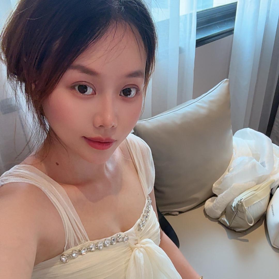 菲小娅凸凹专卖店