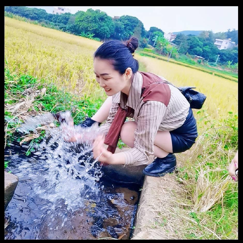 檀沫沫