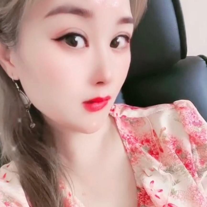 乖乖💋有点坏