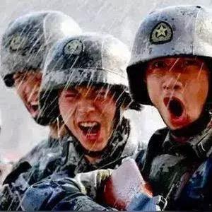 狼牙役前体能基地