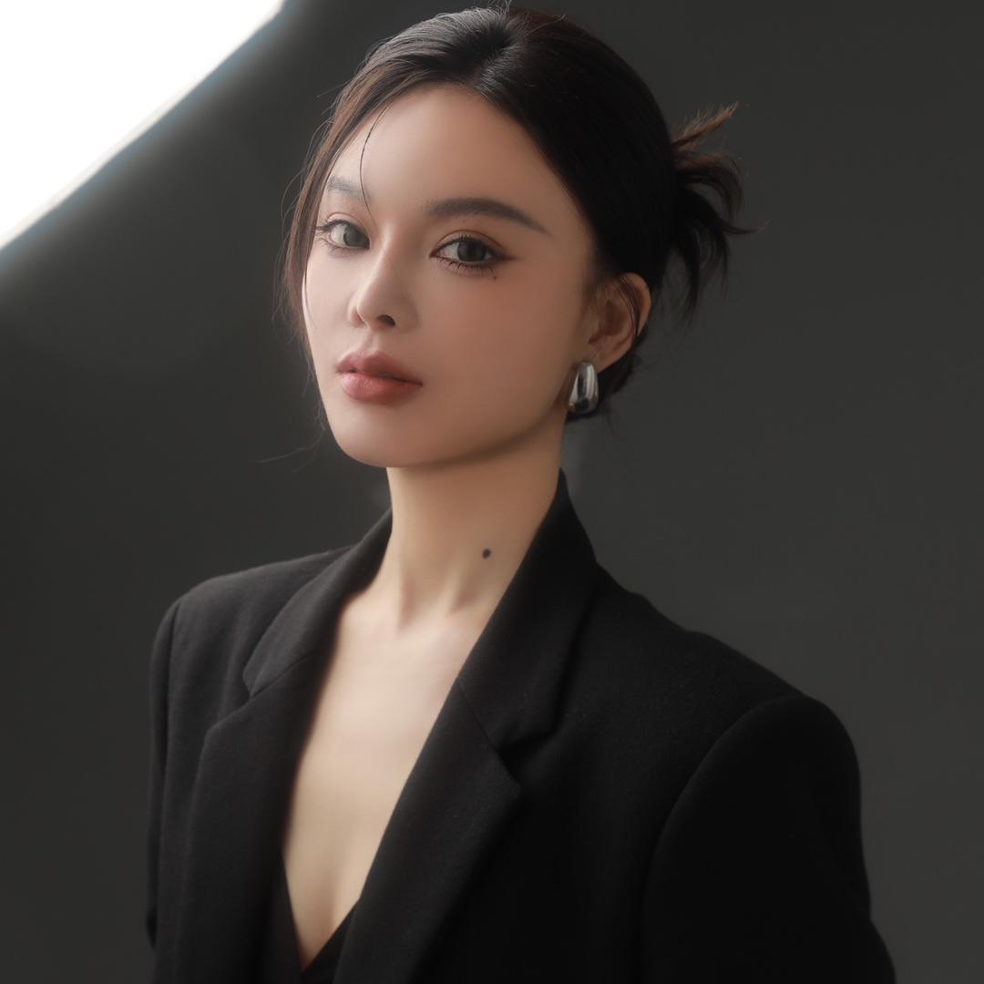喜式美睫创始人贾佳