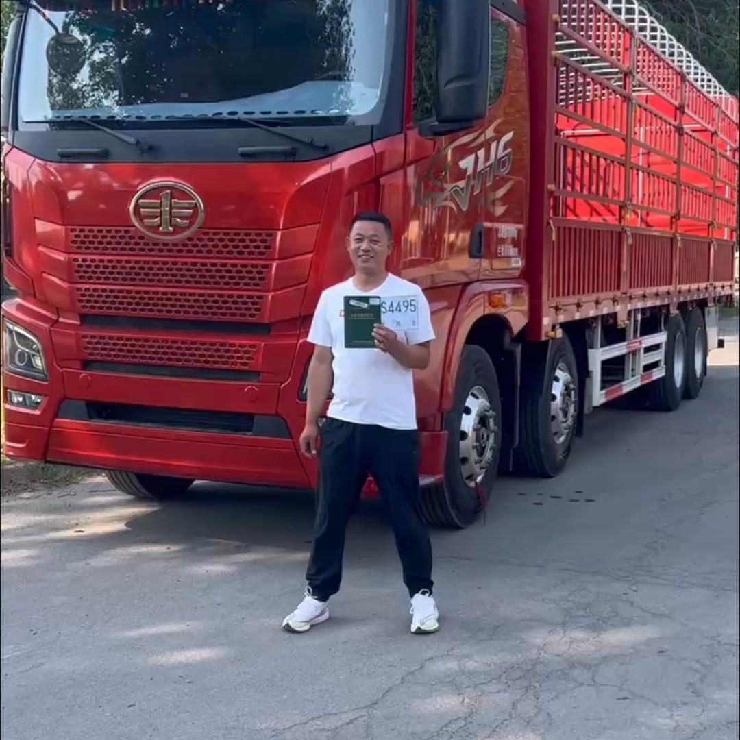 山东路通载货车（何总）