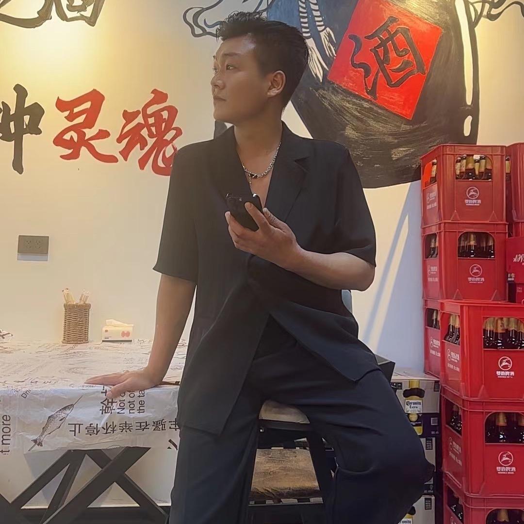 GUO先生