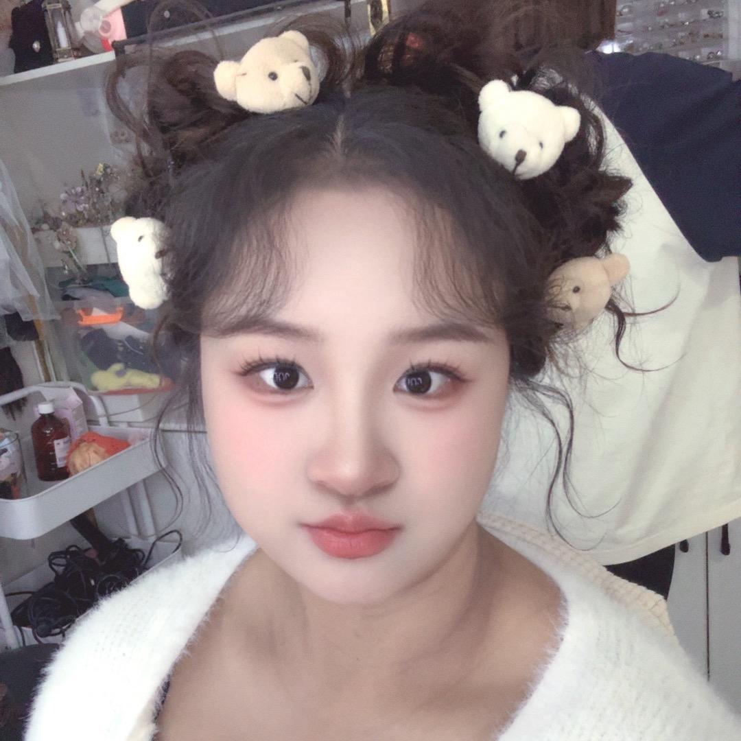 ‘’ 是江柒月呀