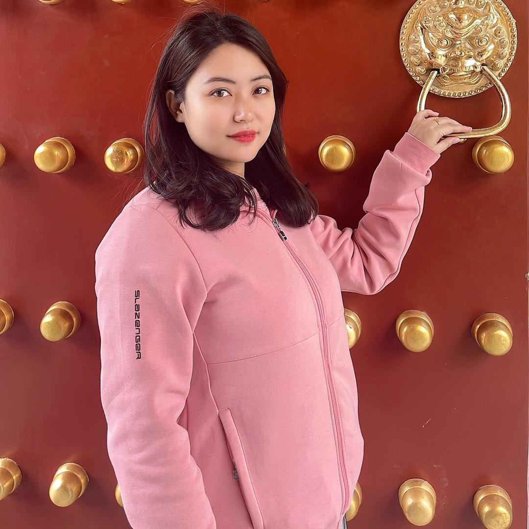 靠吃管身材的馨子