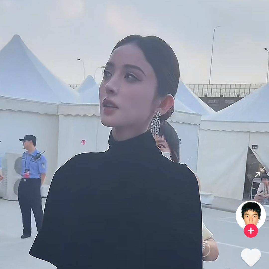 我不是我