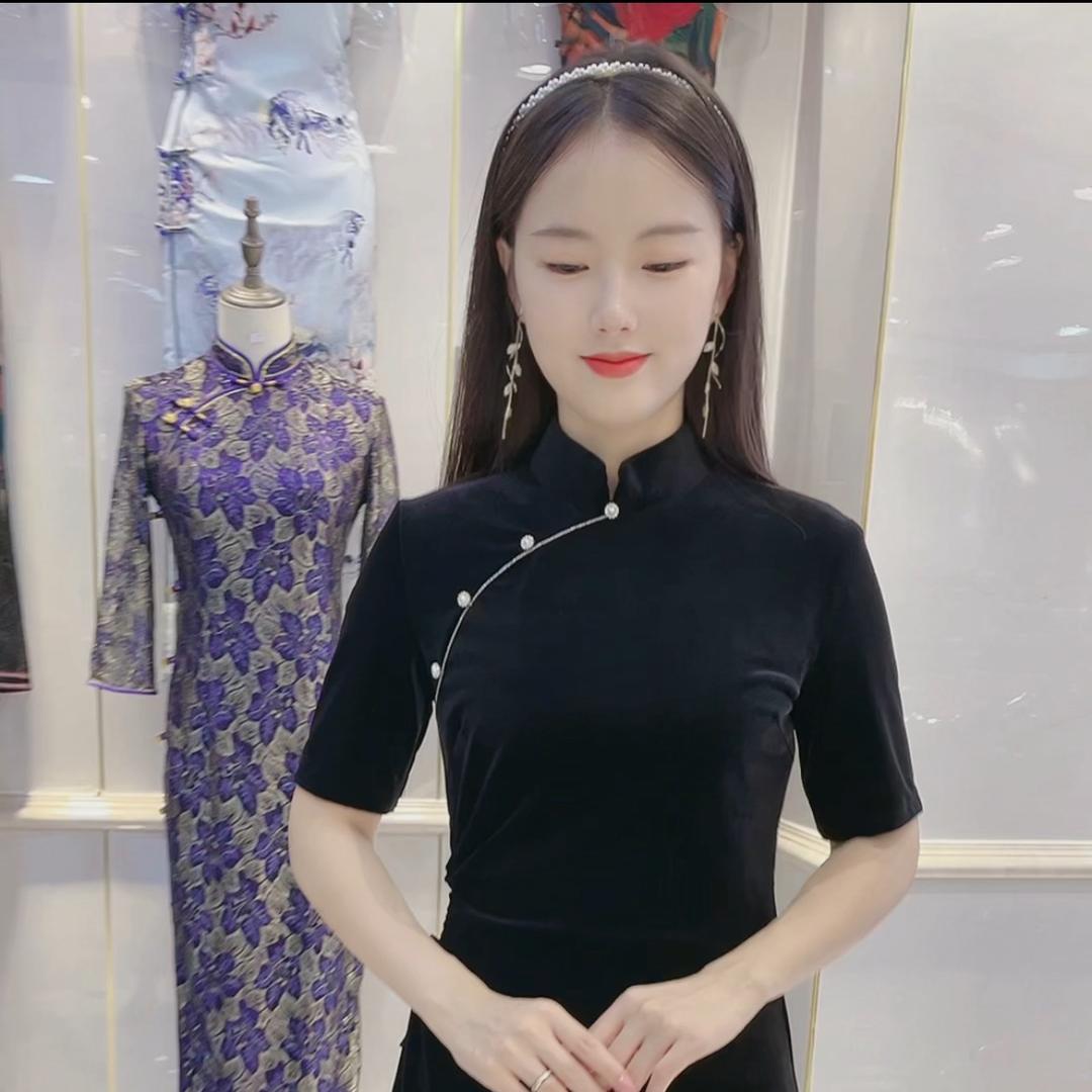 沫姿旗袍