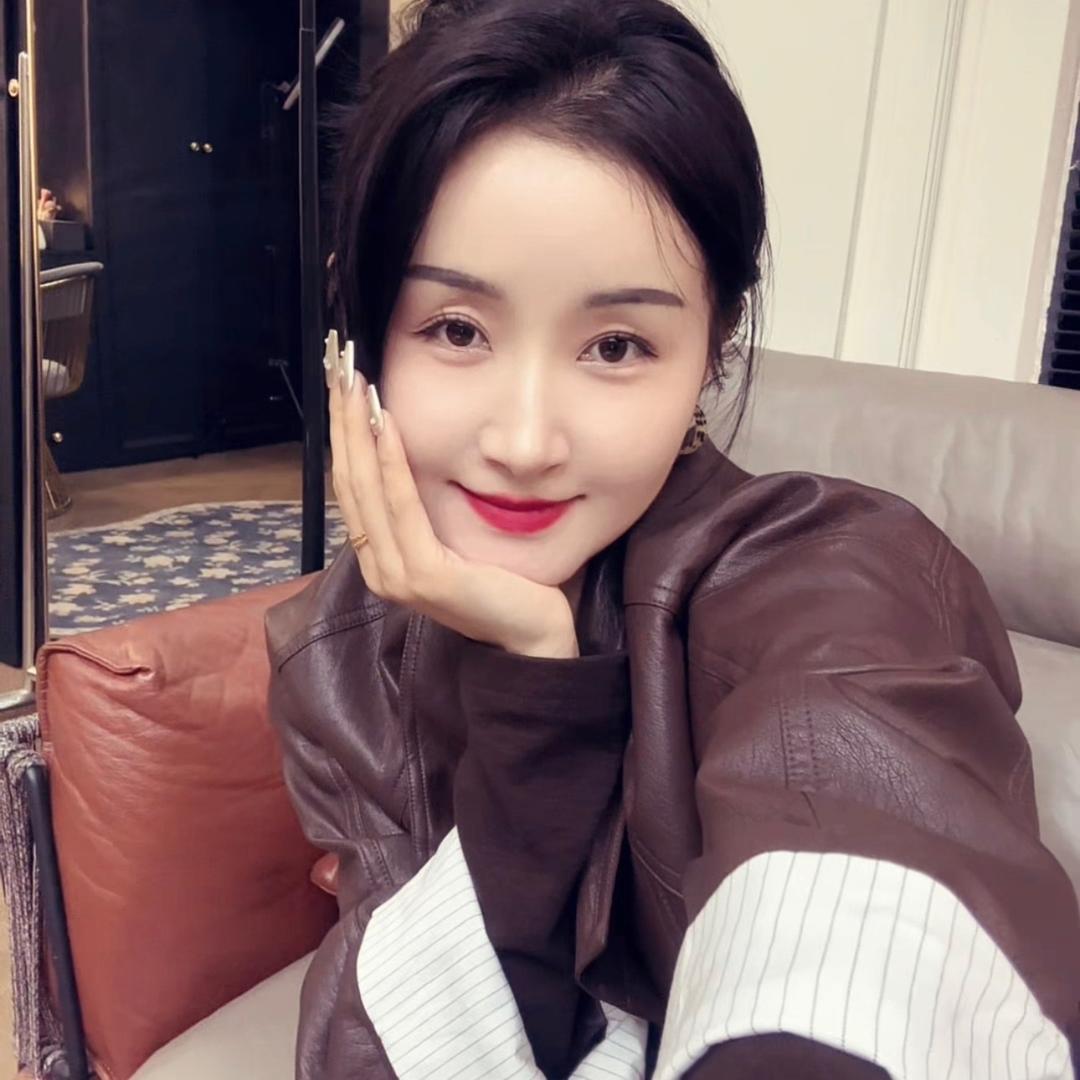 是小米吖🦋