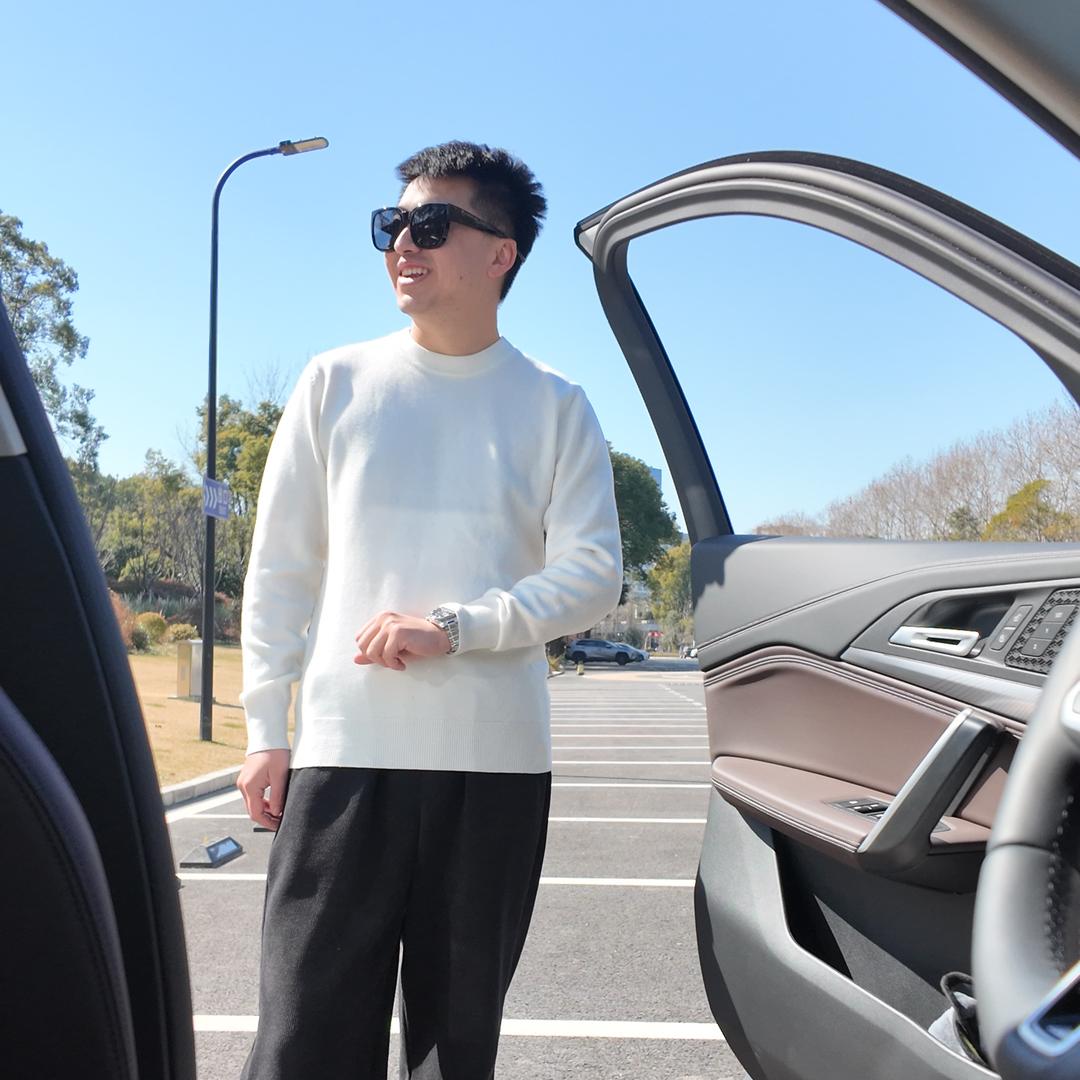 蹭宝马的小柴