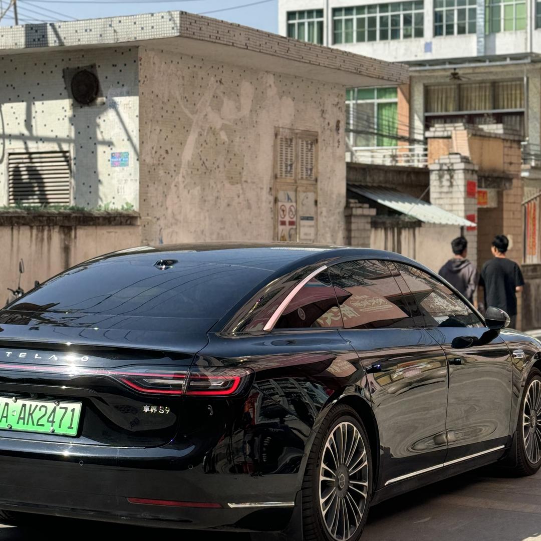 亮亮的享界S9改装