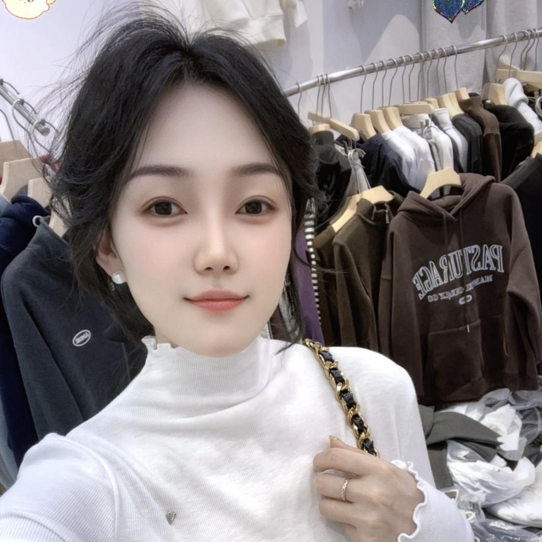 四季青黄远远服饰