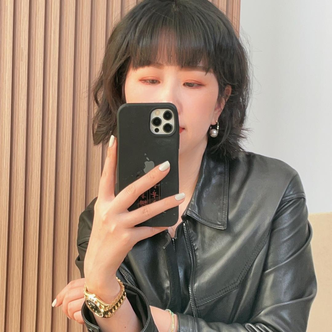静行女装轻奢穿搭