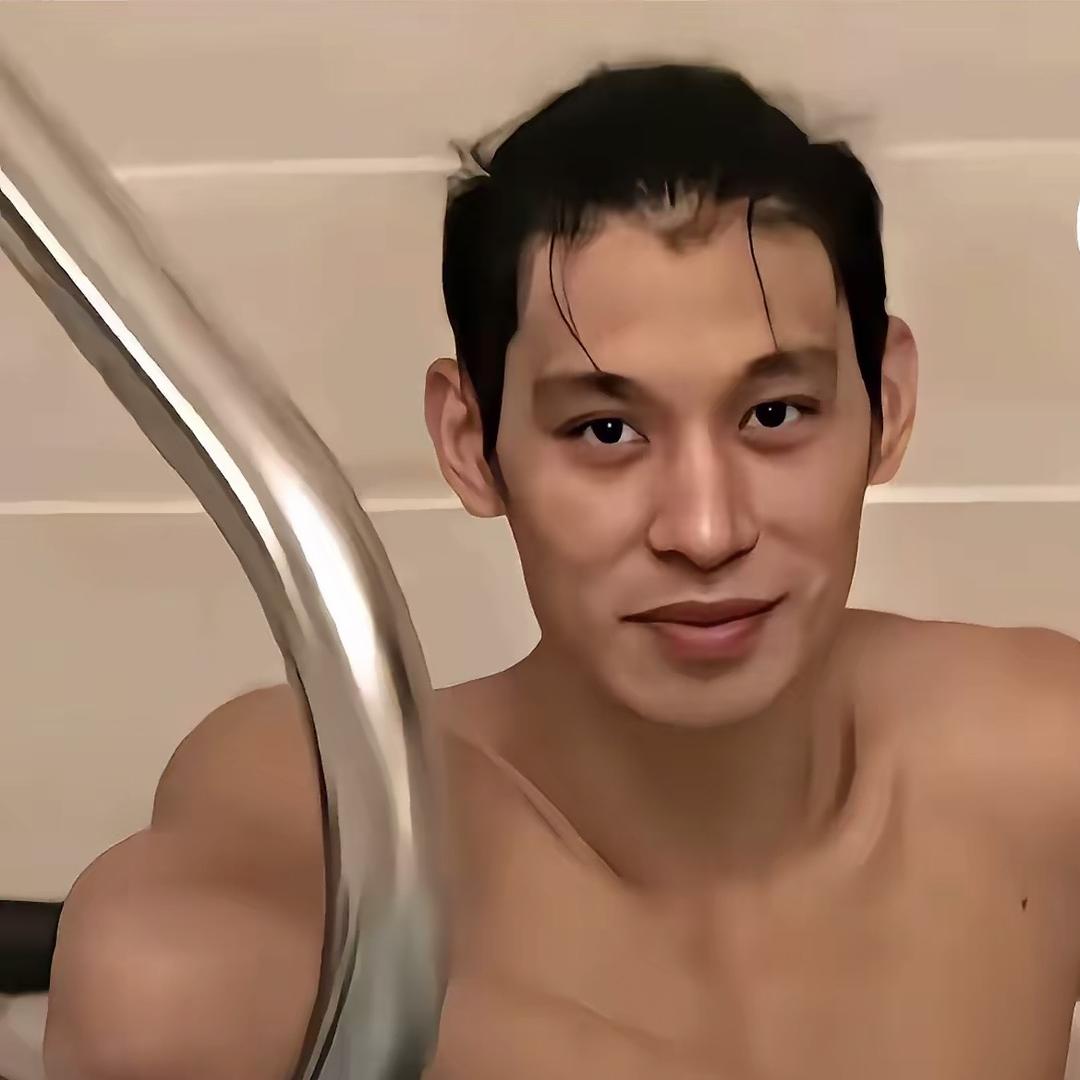 ㅤㅤ ㅤㅤ ㅤㅤ ㅤㅤ