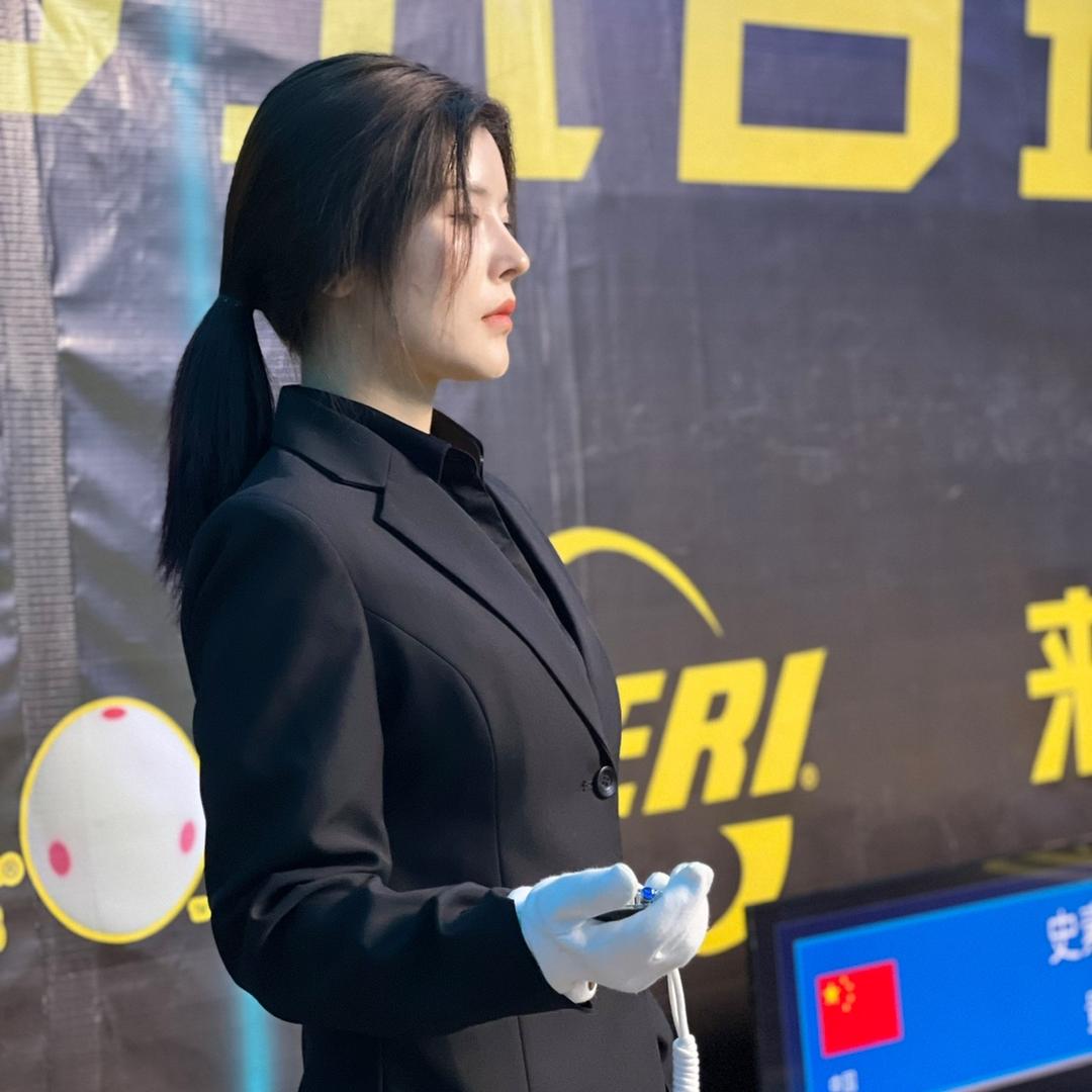 尹丽莎