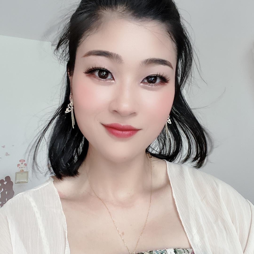 小绣宝º⁰¹⁸