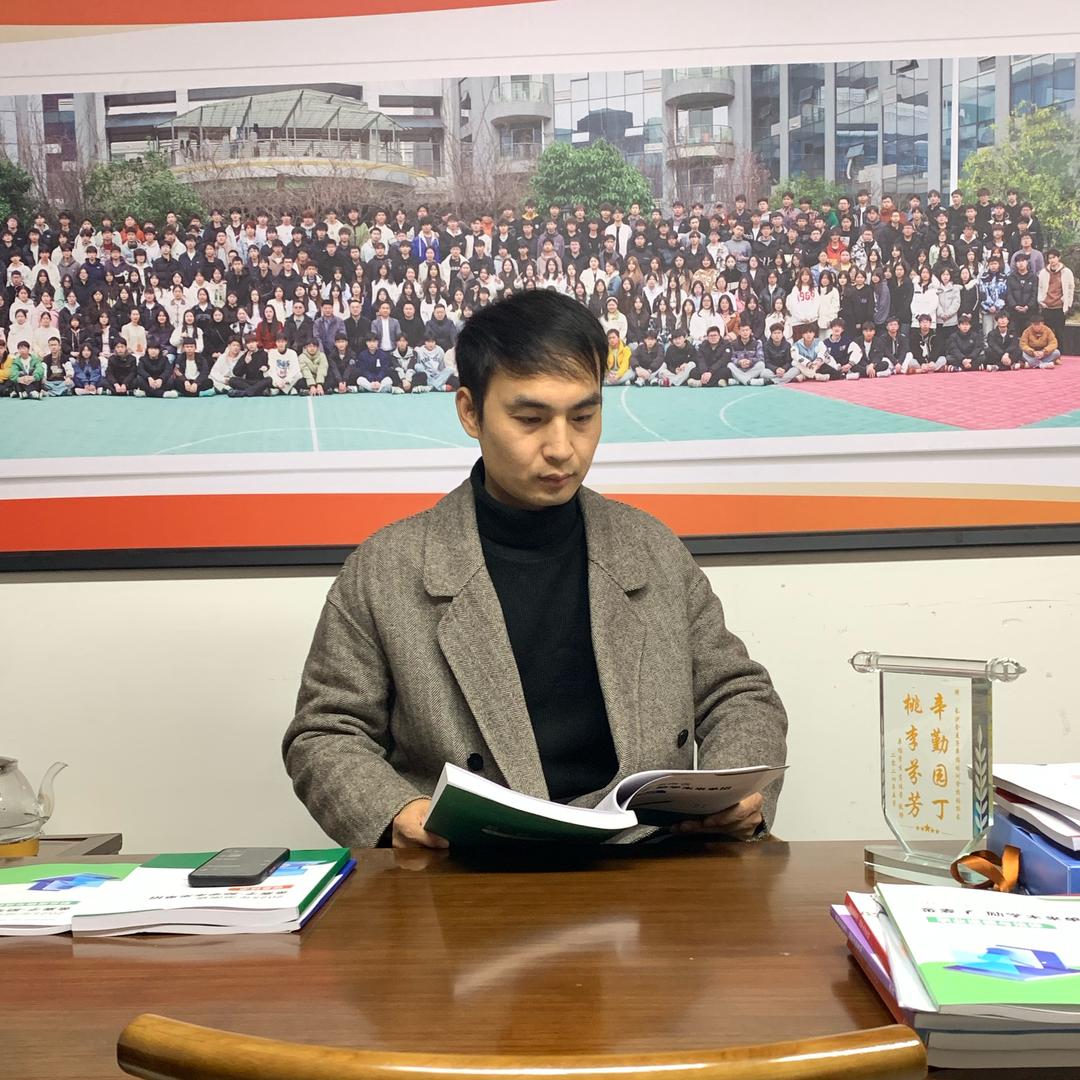 吴主任-湖南初中升学