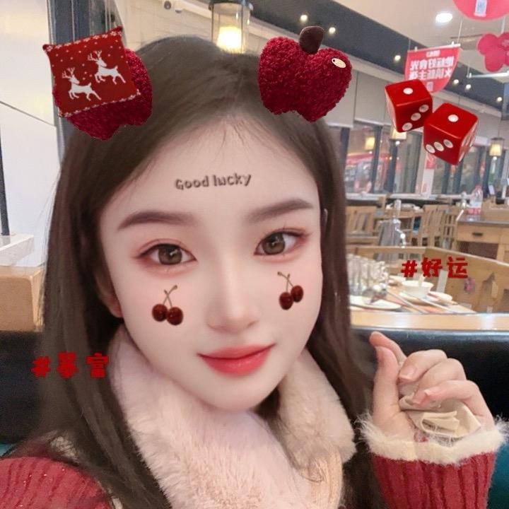 白落街精妆联华灯泡素颜肌打造