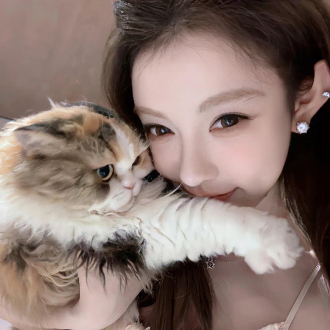 alinxx爱吃香菜