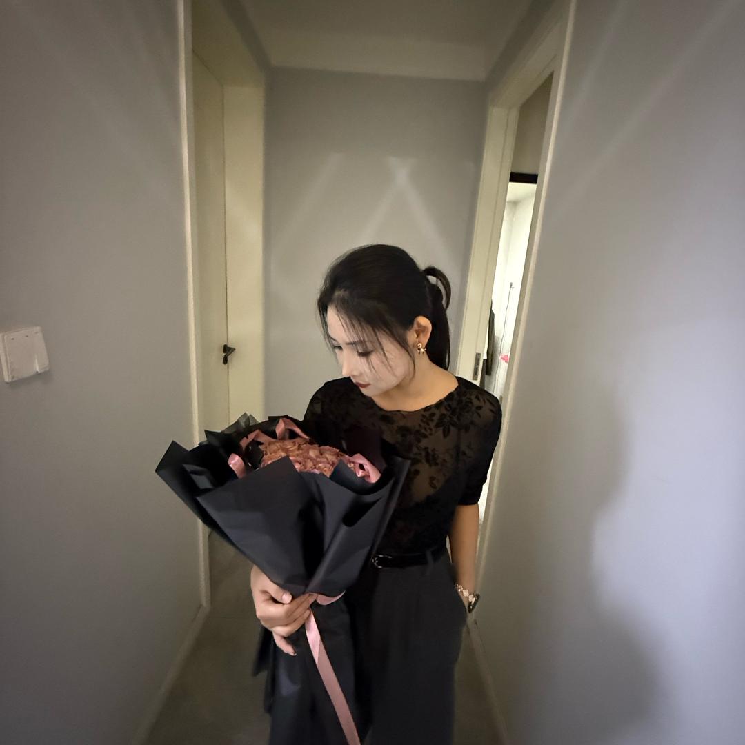 奇，xiao女人「无美颜」