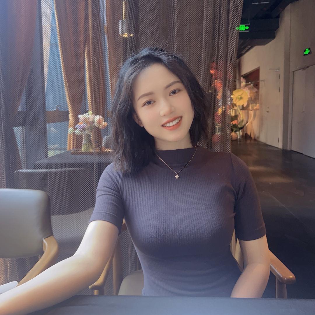 三三