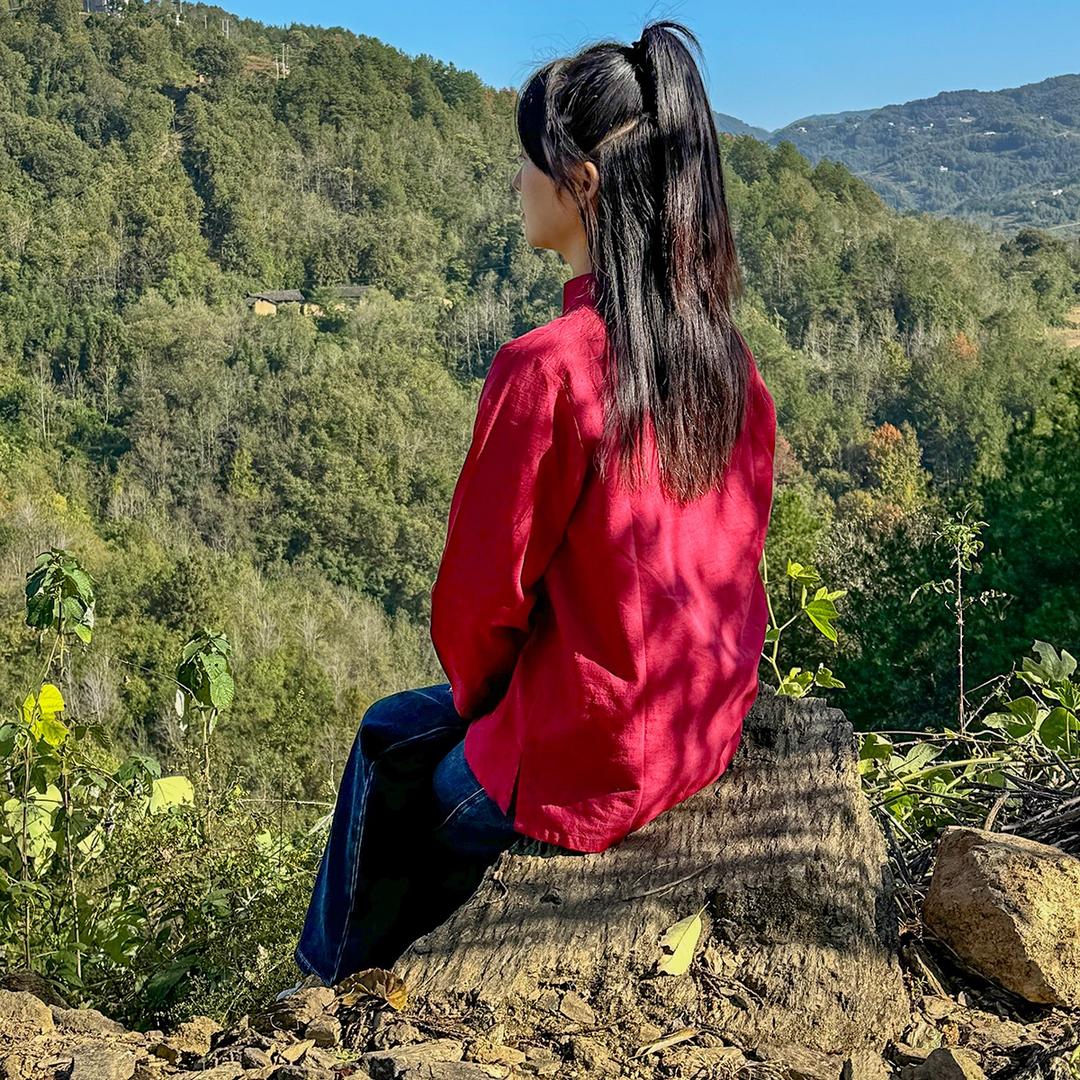 邹是佳佳
