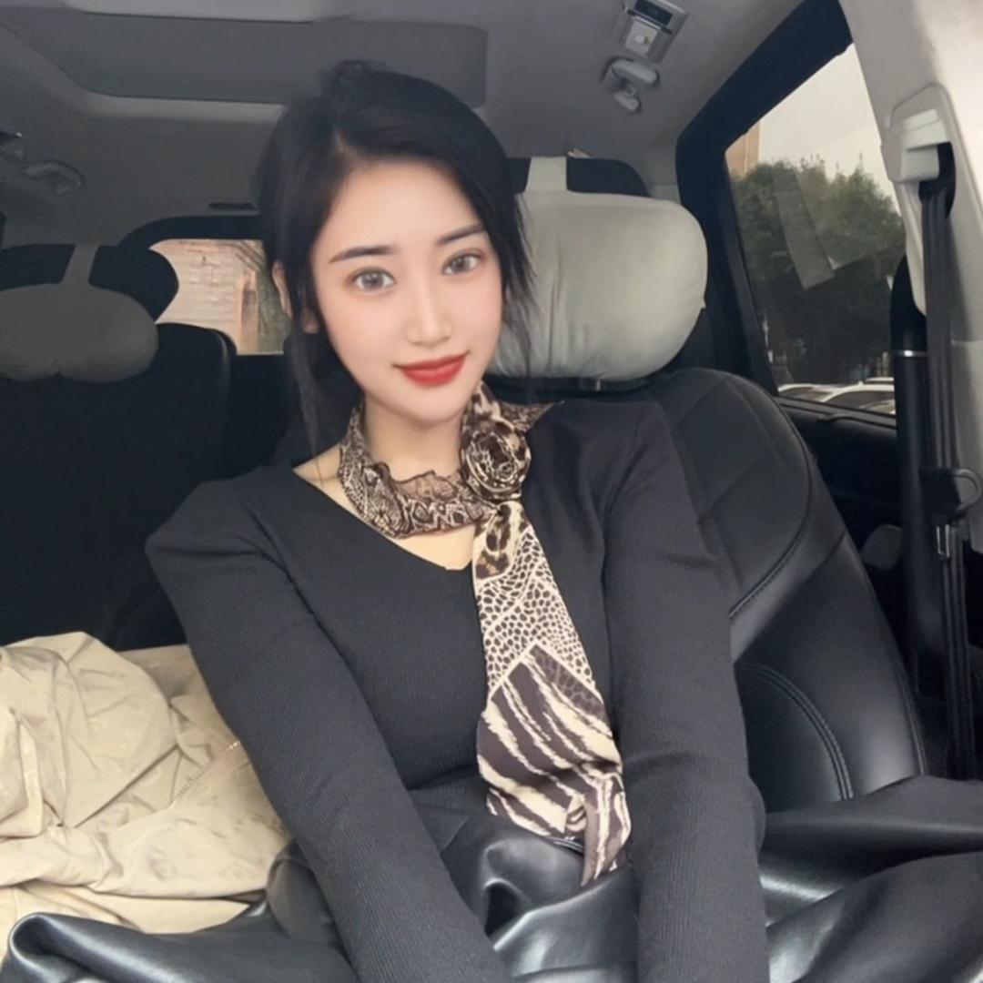 👑@ 哇˶╹ꇴ╹˶Yu