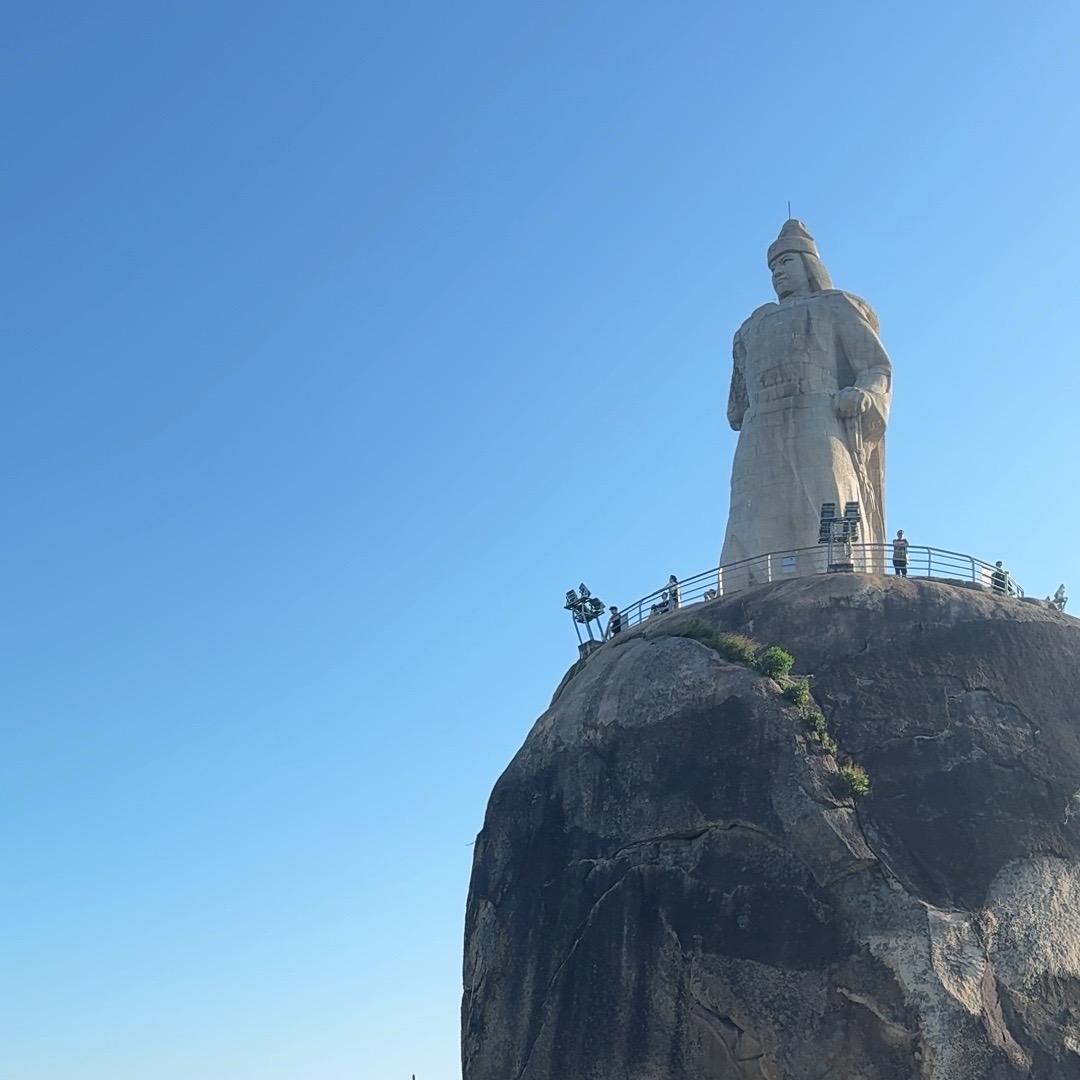 🧬🪟🧸🧸🪆🧸🧸🧹🧸