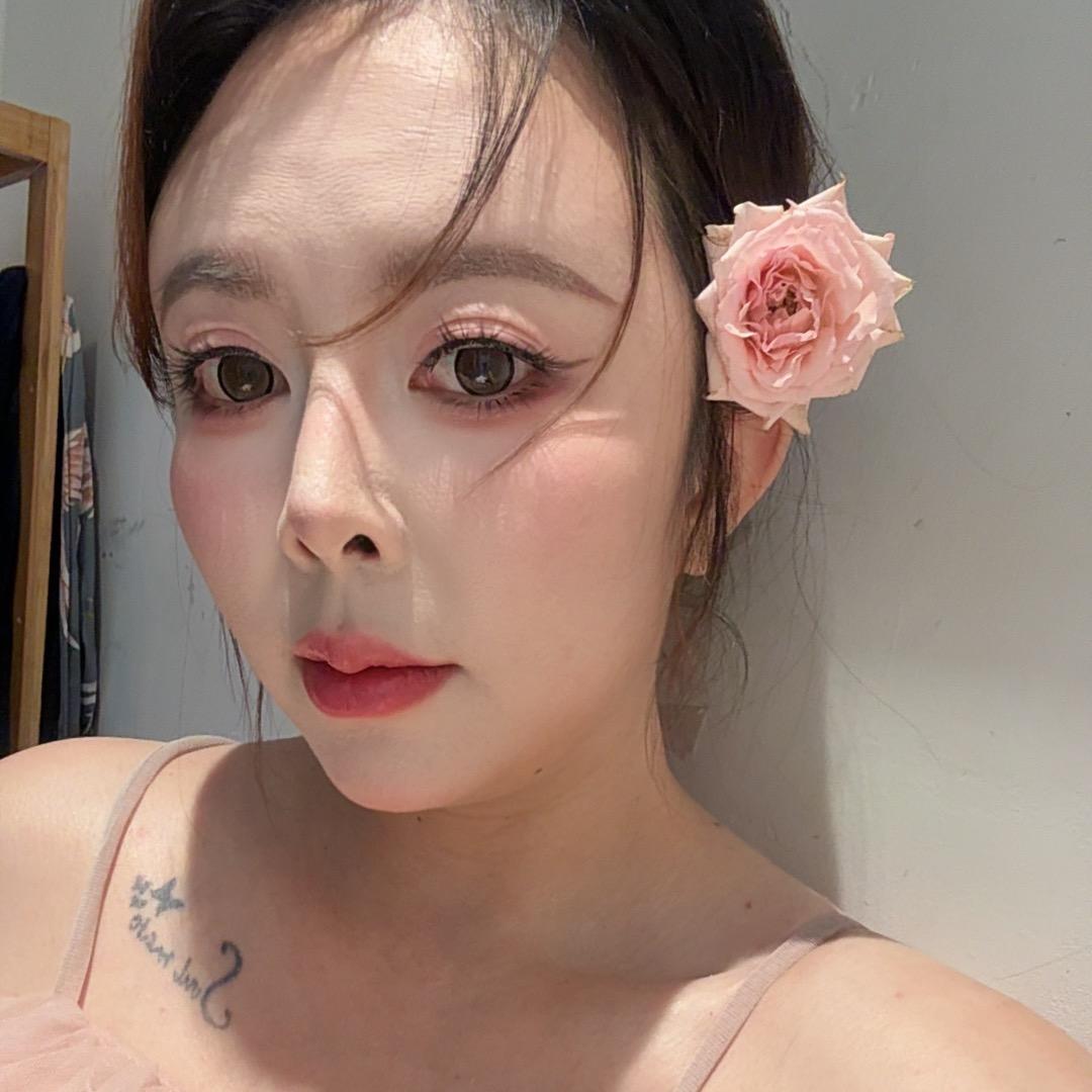 J.  ღ蒋