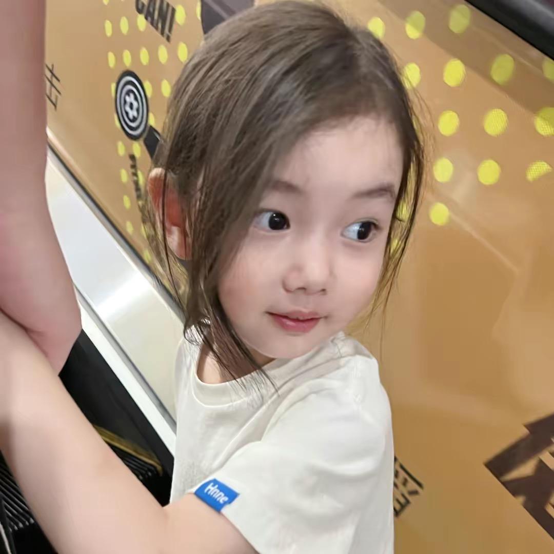 小嘉洁