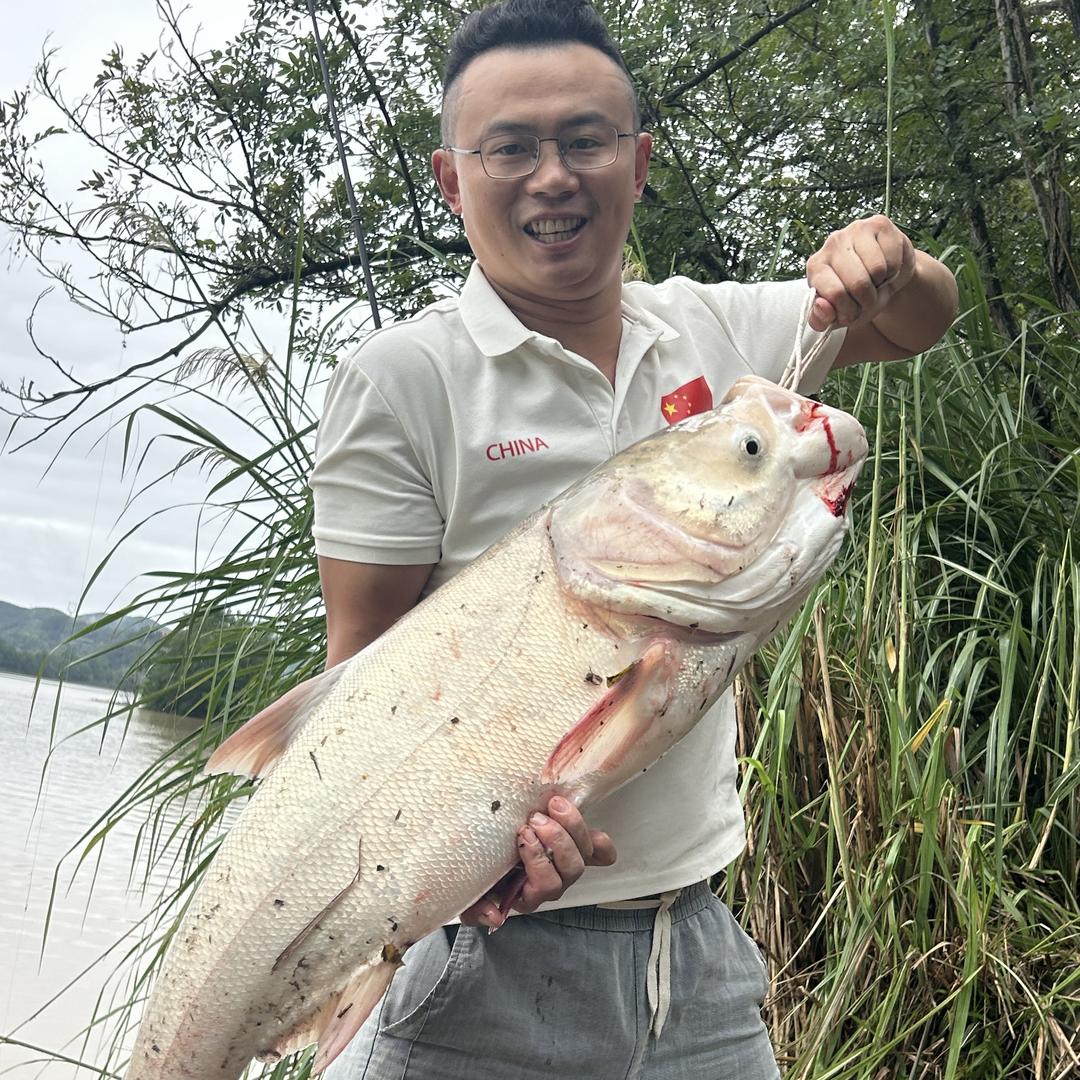 （神娃游钓全国）射洪四海钓鱼渔具超市