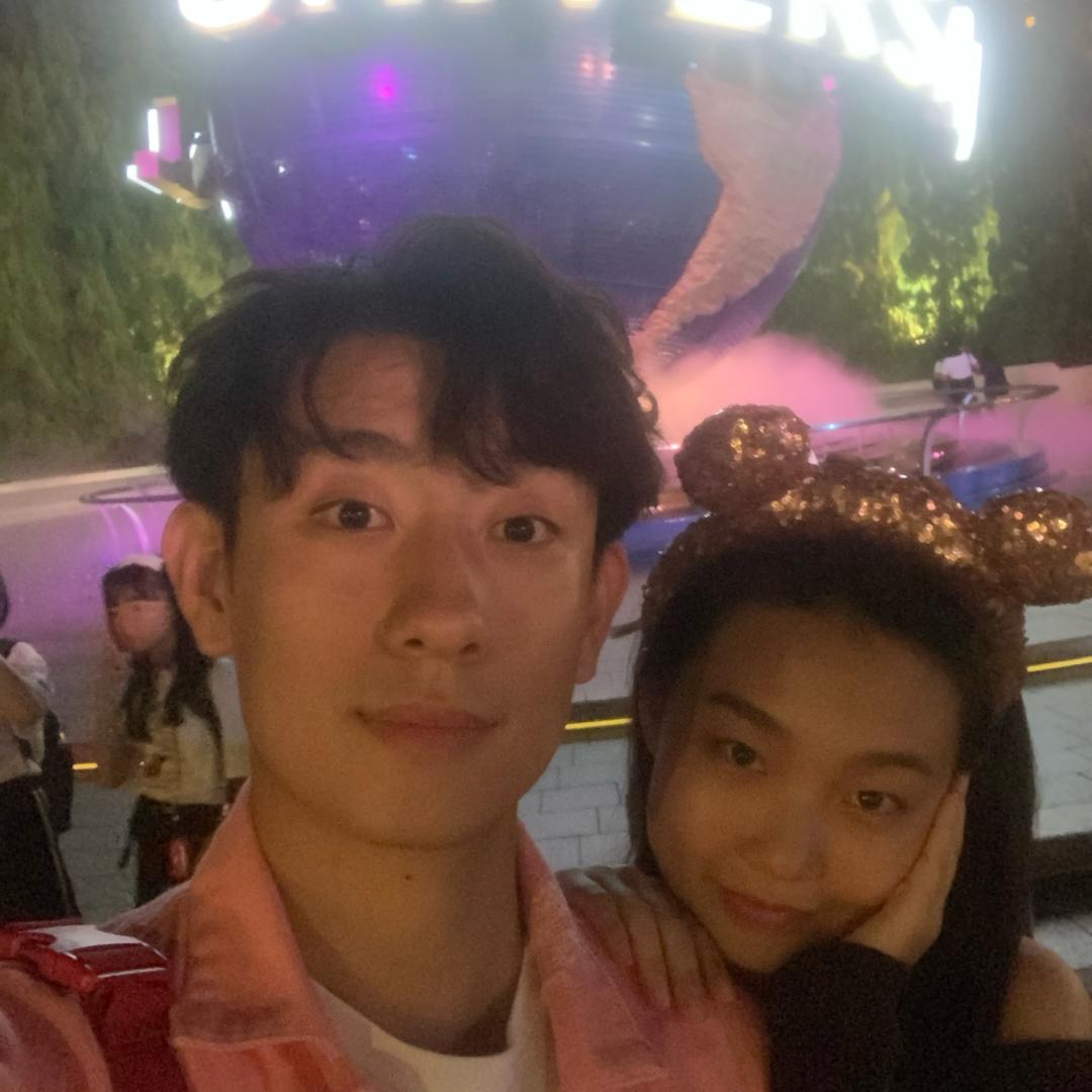 小熊维尼爱吃蜂蜜