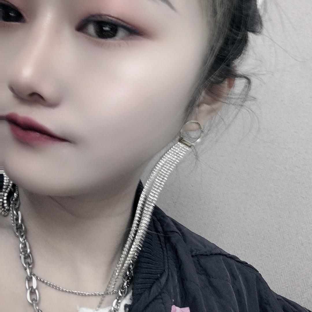 小老妹！