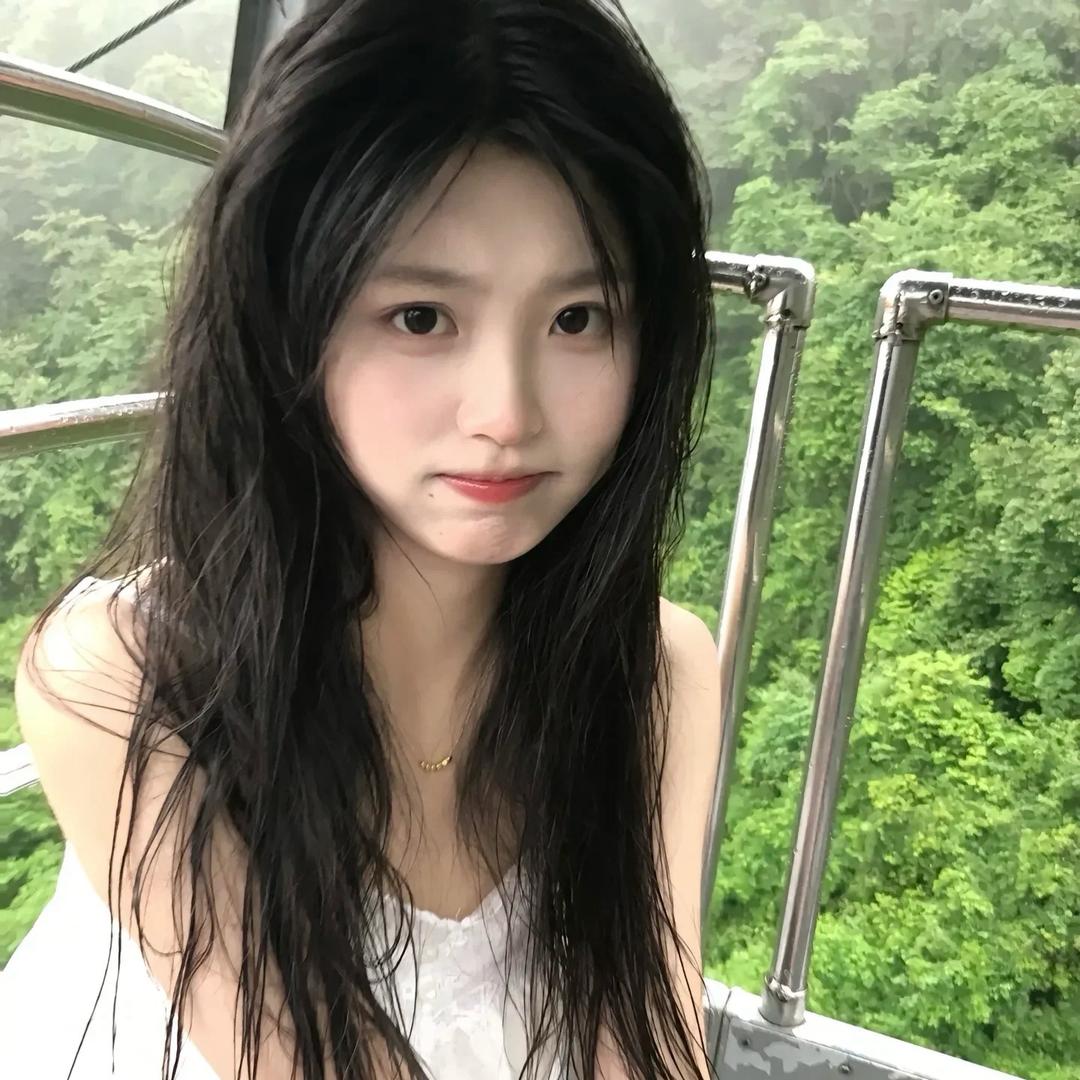 摆烂小鱼（丝信介绍✅象版）