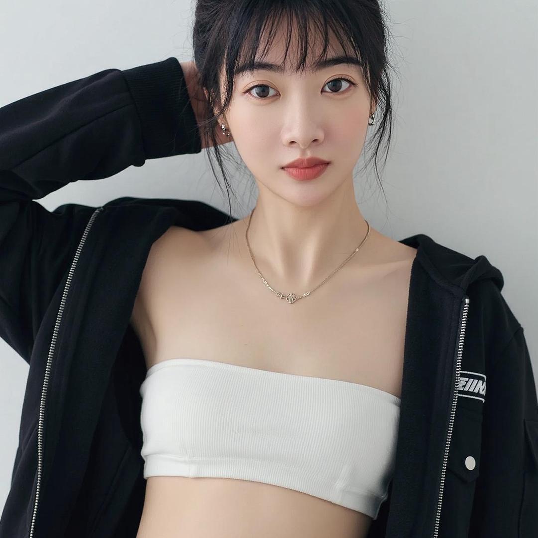 @美美桑内。
