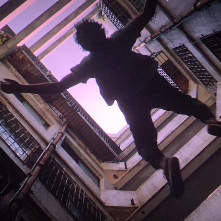 裤兜哥（钱，我得赚钱版）