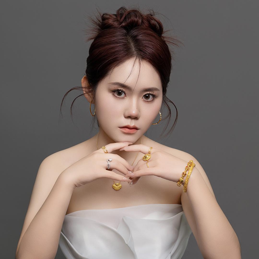 老板娘贞贞「井研黄金楼」