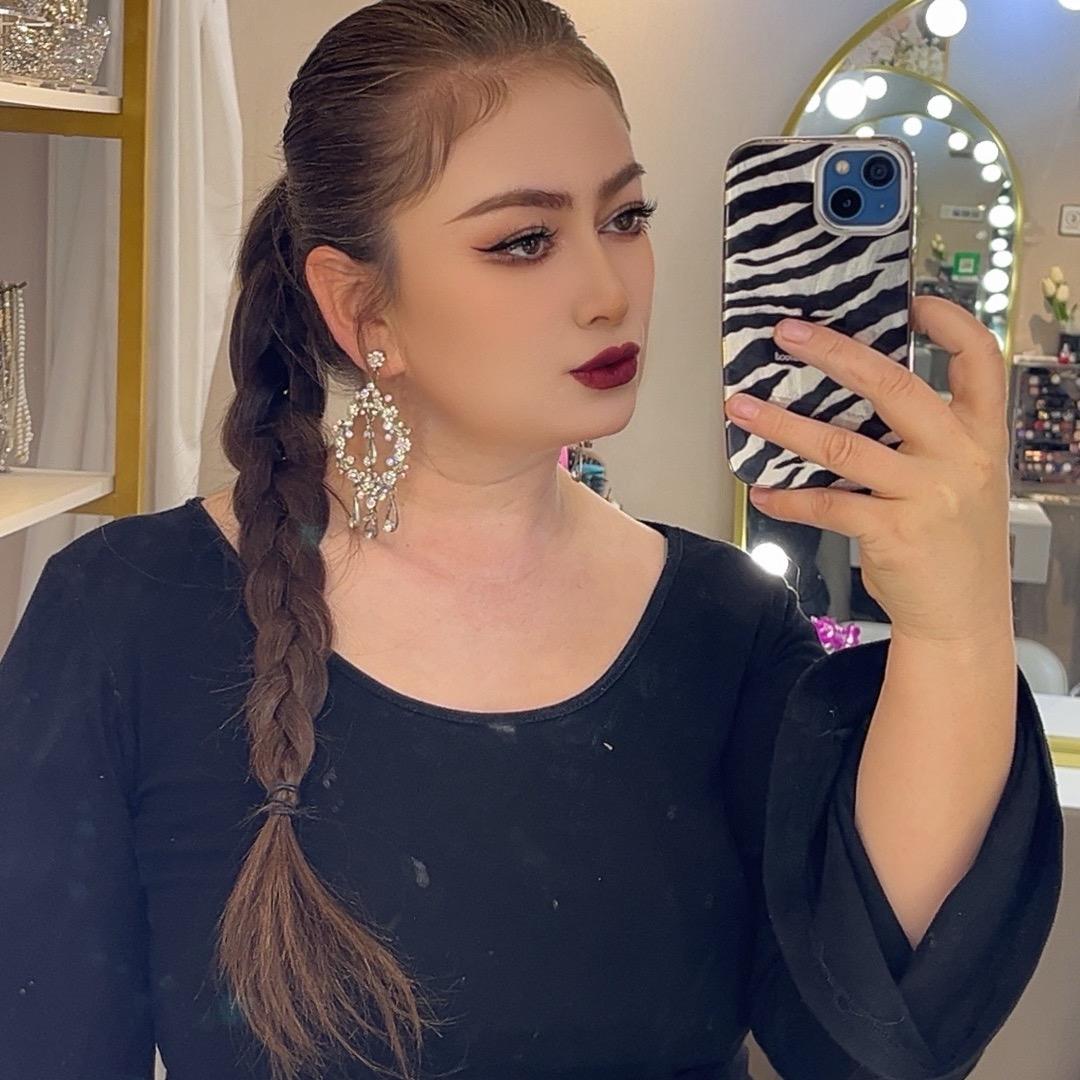 [ZAYNA ] 高级化妆师