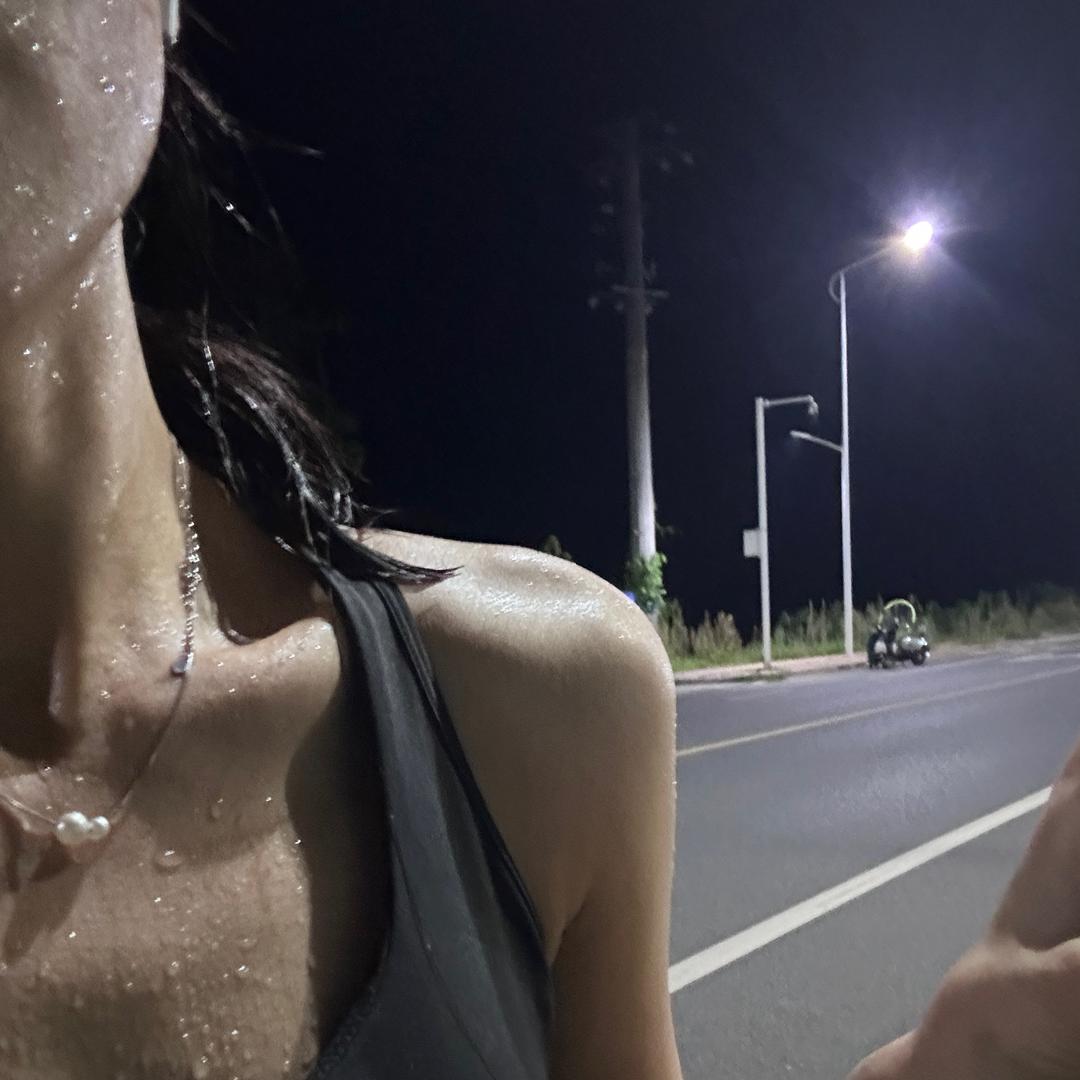 爱喝美式的布布