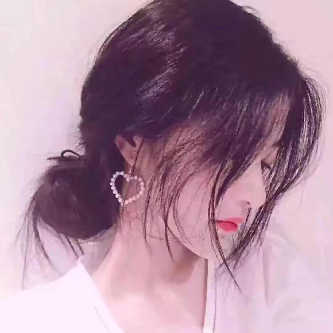 捂风挽笑🎄🎀🎀🎀